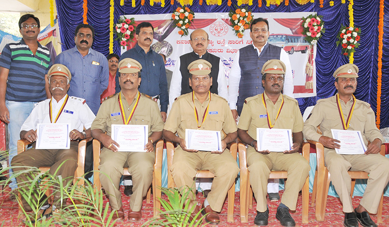 ದೇಶದಲ್ಲಿ ಹೆಚ್ಚು ನೌಕರರನ್ನು ಹೊಂದಿರುವುದು ಕೆ.ಎಸ್.ಆರ್.ಟಿ.ಸಿ: ಟಿ.ಬಿ.ಜಯಚಂದ್ರ